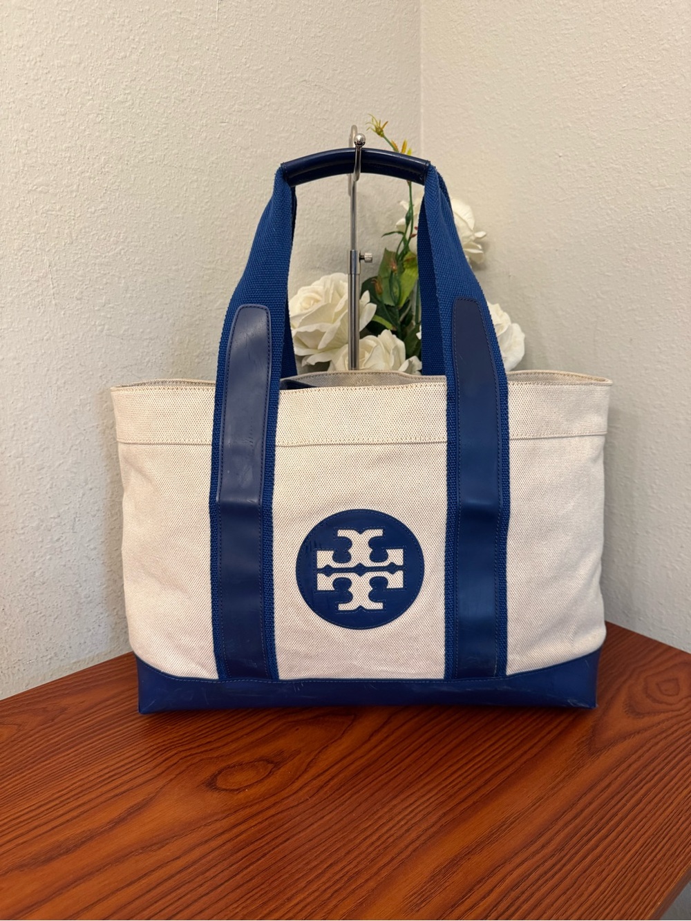 Tory Burch Canvas Tote in White and Blue